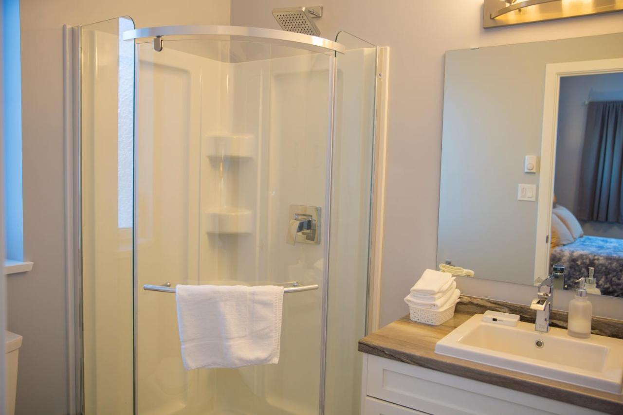 Downtown Whitehorse Deluxe 2 Bedroom Condo Экстерьер фото